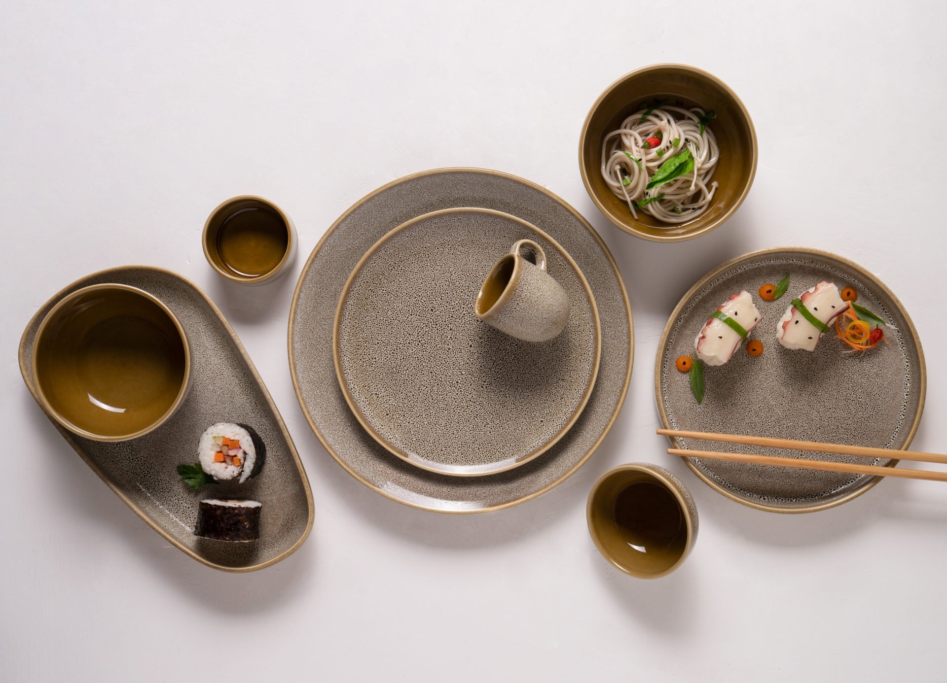 Worldchefs has partnered with Ariane Fine Porcelain, a leading manufacturer of high-quality porcelain tableware.