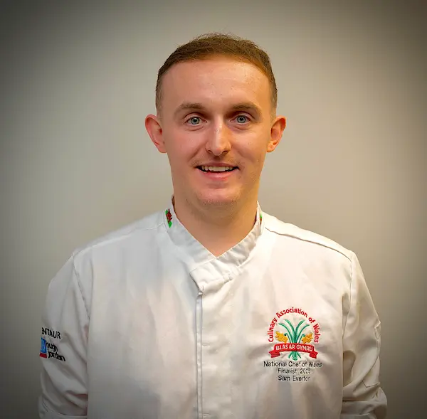 Portrait Sam Everton