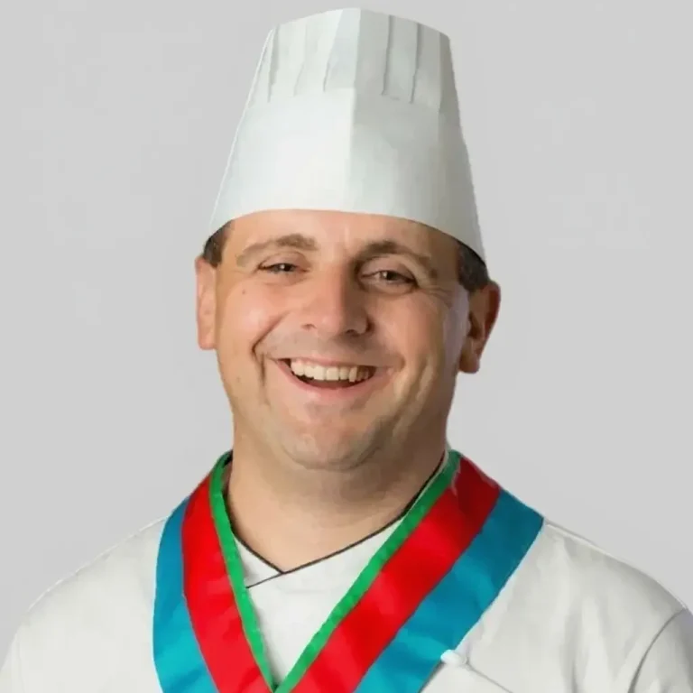 RAY MCCUE